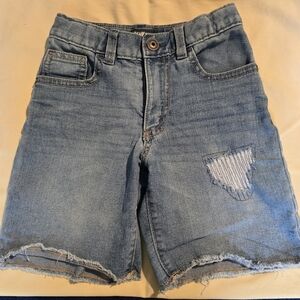 OshKosh B'gosh Classic Blue Denim Boys Size 5